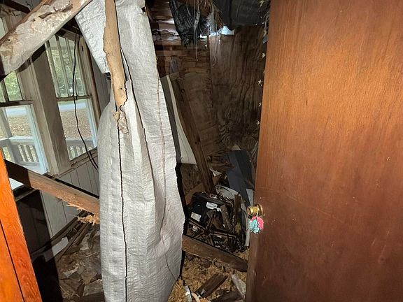 4th image of 313 Del Rio Dr