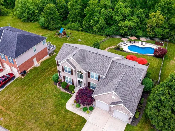 244 Newpine Dr, Cleves, OH 45002