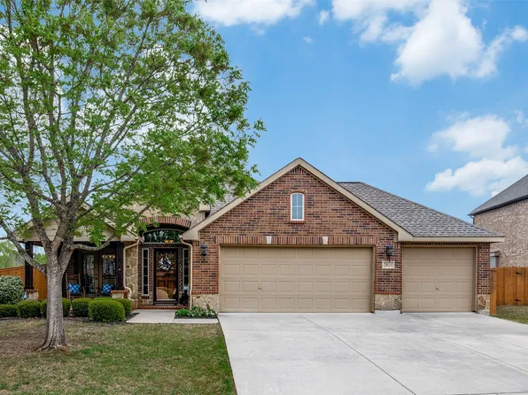 2821 Nighthawk Dr, Mesquite, TX 75181