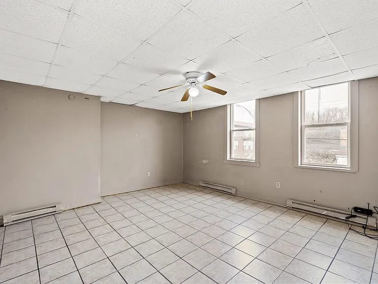 119 Shingiss St #123 — Photo 15