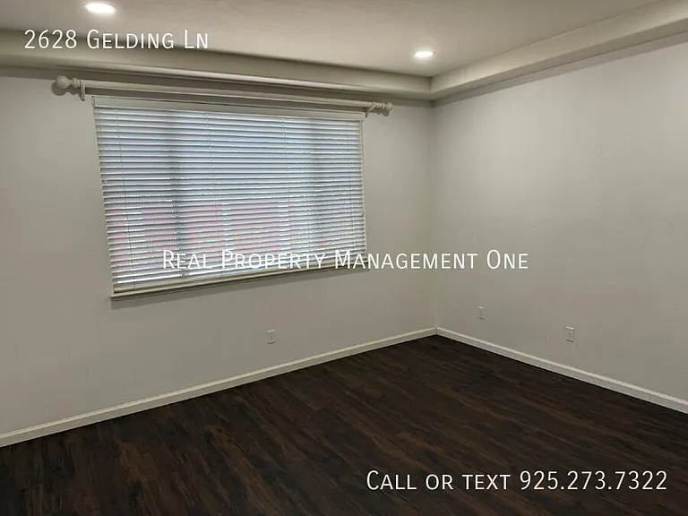 2628 Gelding Ln — Photo 10