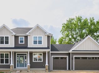 2202 Koshkonong Way, Sun Prairie, WI 53590
