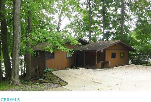 1st image of 829 Valleywood Heights Dr