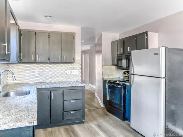 22 Wyman St #S2, Waterbury, CT 06710