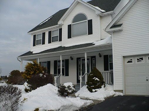 1st image of 29 Cheryl Dr