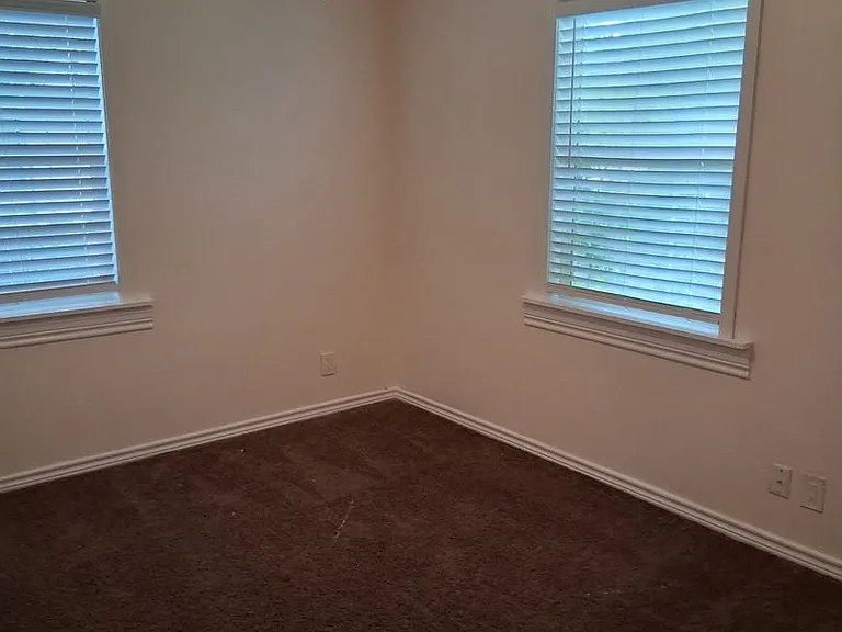 1414 Alta Mira Dr — Photo 21