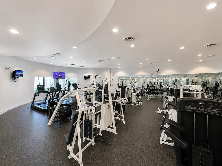 5600 Collins Ave #17U — Photo 22