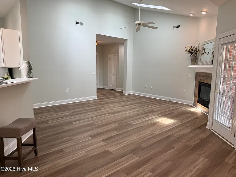7820 Sanderling Pl — Photo 12