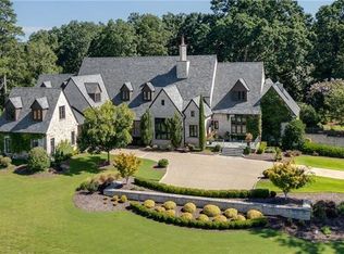 560 Lost River Bnd, Milton, GA 30004