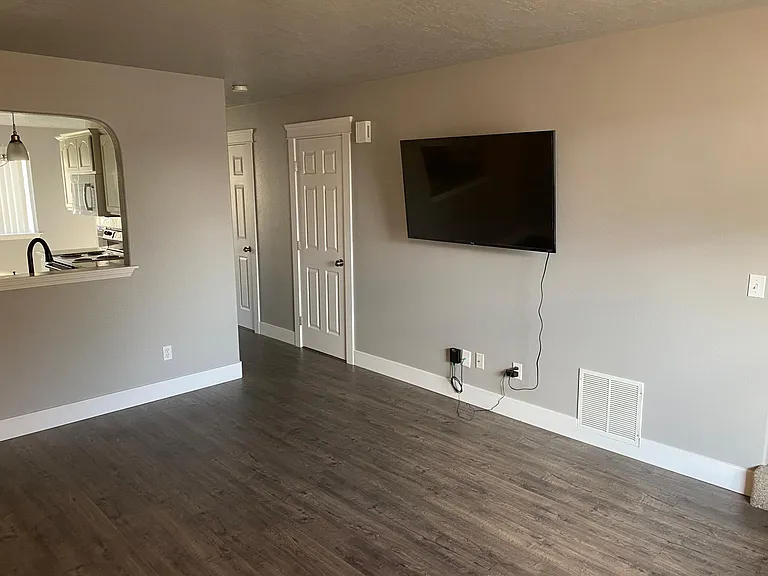 4395 N Bourbon Dr — Photo 12