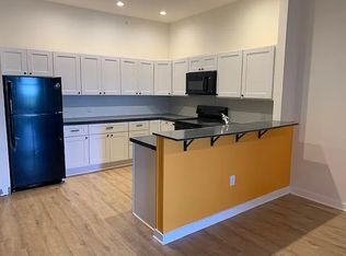 804 N Broad St #2F, Philadelphia, PA 19130