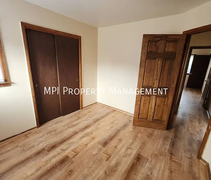 8665 W Fond Du Lac Ave #2 — Photo 15