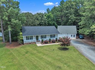300 Trail Ridge Dr, Benson, NC 27504