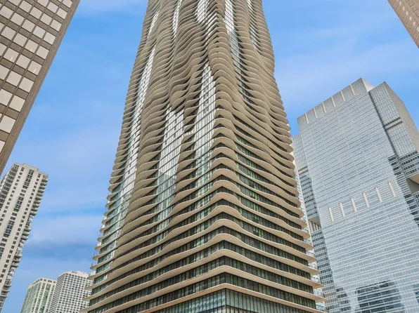 225 N Columbus Dr #7807, Chicago, IL 60601