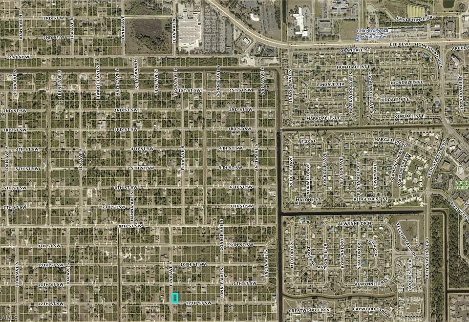 2nd image of 2618 12th St SW