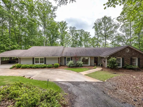 9310 Comanche Rd, Columbus, GA 31904