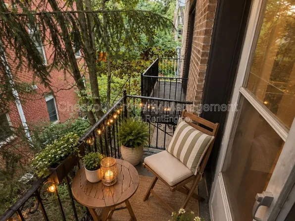 7334 Forsyth Blvd #202, Saint Louis, MO 63105