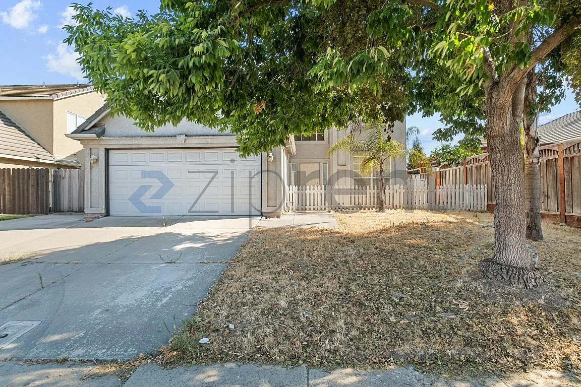 3 bed, 2.5 bath, 1822 sqft, $2,750 — Photo 1