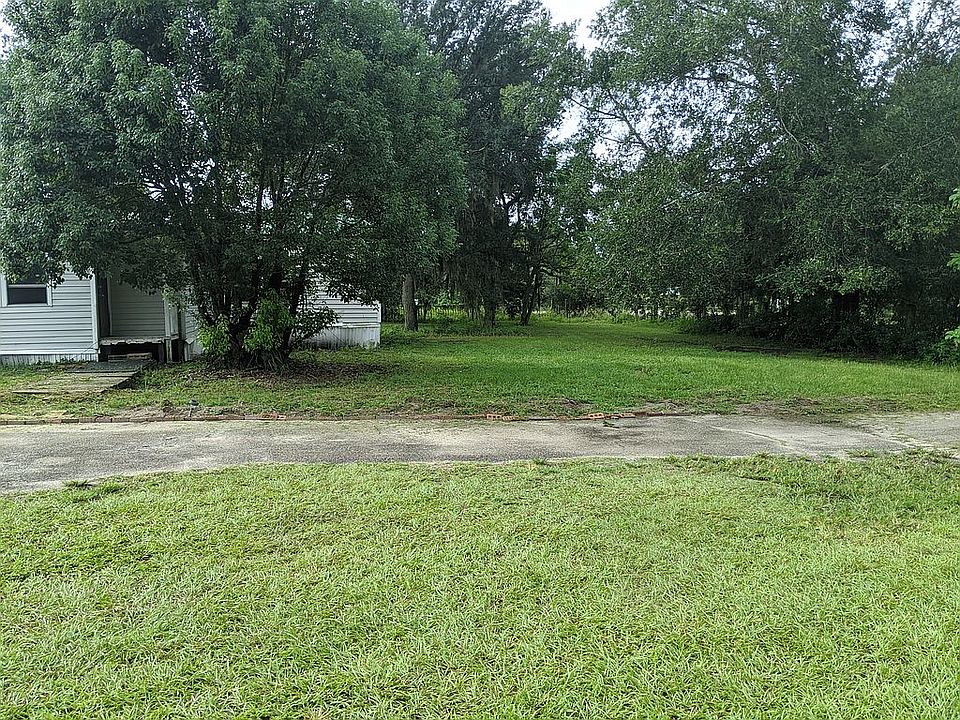 1st image of 307 Creek Ln