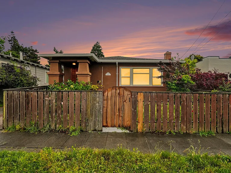 1224 Dwight Way — Photo 15