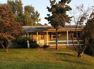 436 Allegheny Dr, York, PA 17402