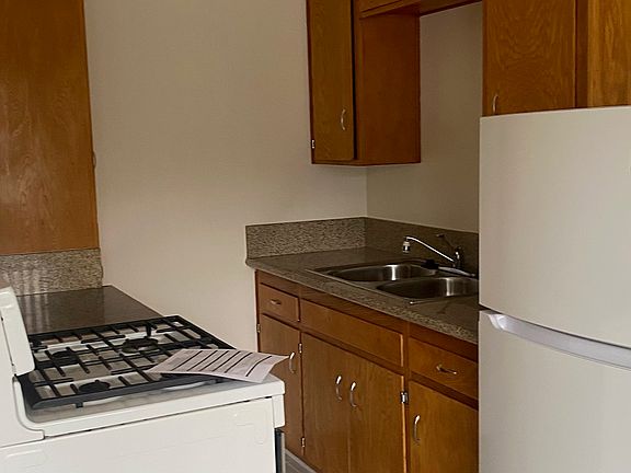 2nd image of 4465 Rosebud Ln #15