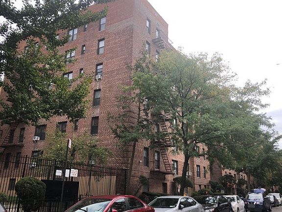 2nd image of 3349 91st St #2D