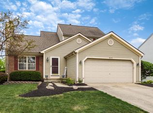 9070 Ellersly Dr, Lewis Center, OH
