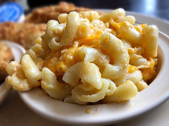 Anna BBQ Kirkwood MacNCheese