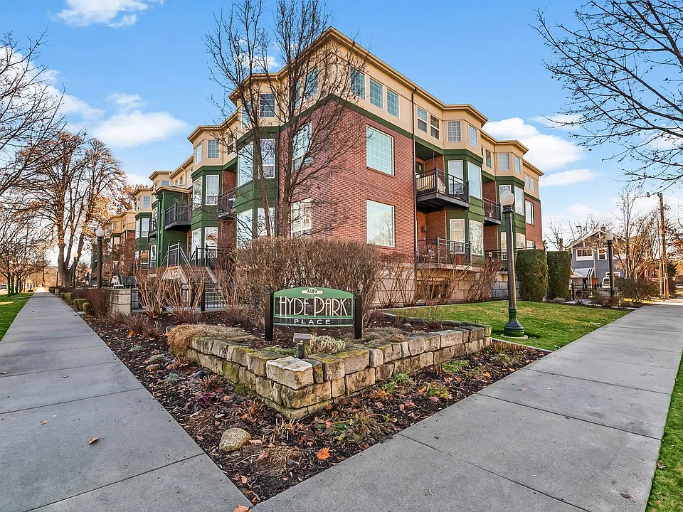 1207 W Fort St #218