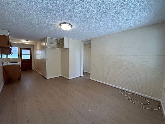 2nd image of 918 Wiliwili St APT A1
