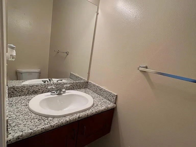 1865 Oak Park Blvd #1 — Photo 12