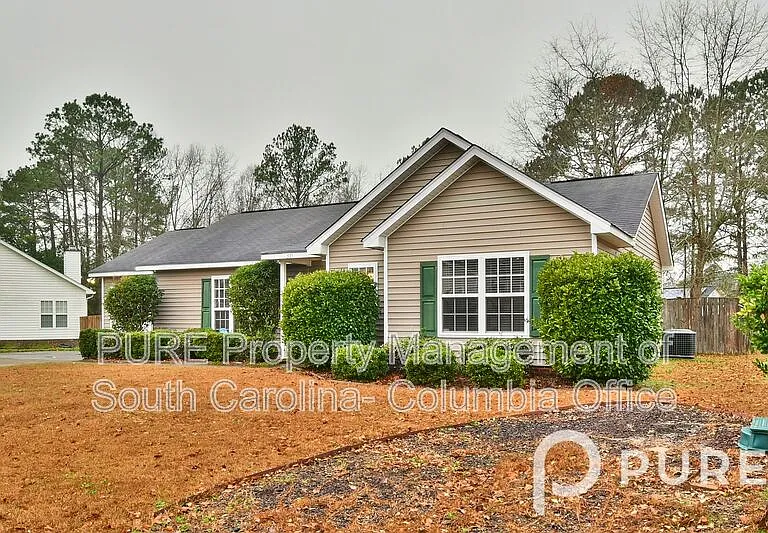 321 Downs Dr — Photo 2
