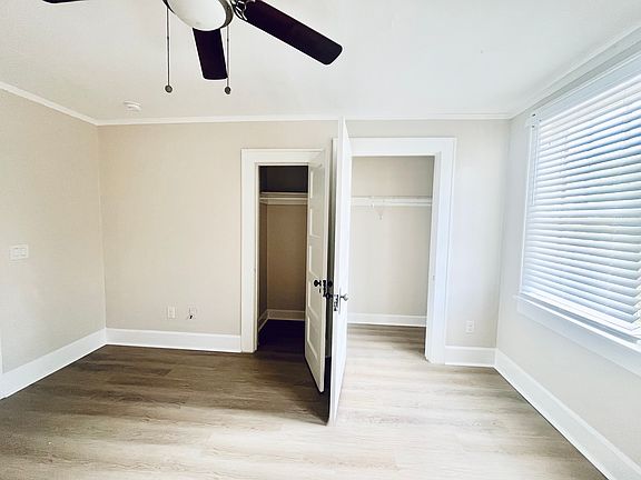5th image of 360 13th Ave NE #20361b4ea