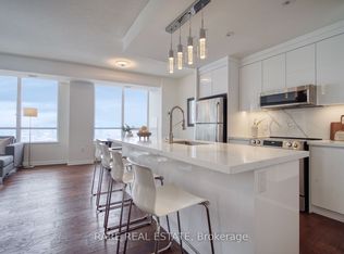 70 Forest Manor Rd #2006, Toronto, ON M2J0A9