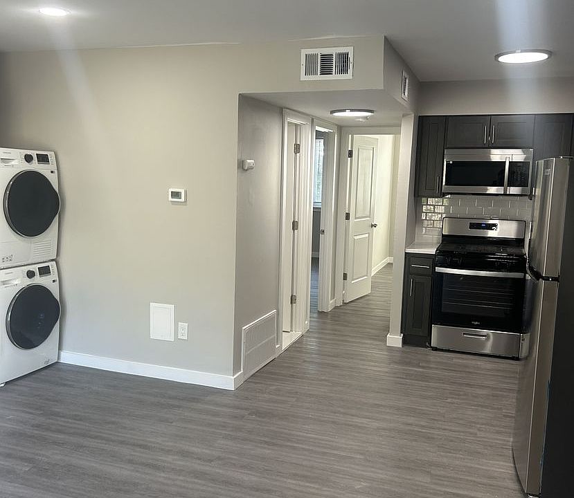 1st image of 1050 Tyson Ave #E9