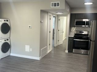 1050 Tyson Ave #E9, Abington, PA 19001