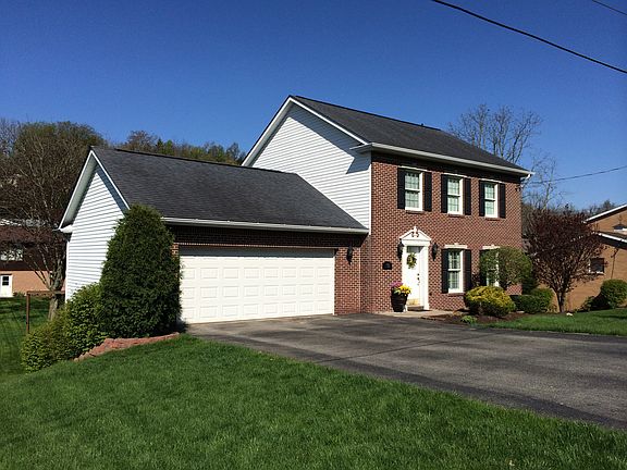 2nd image of 133 Crest View Drive