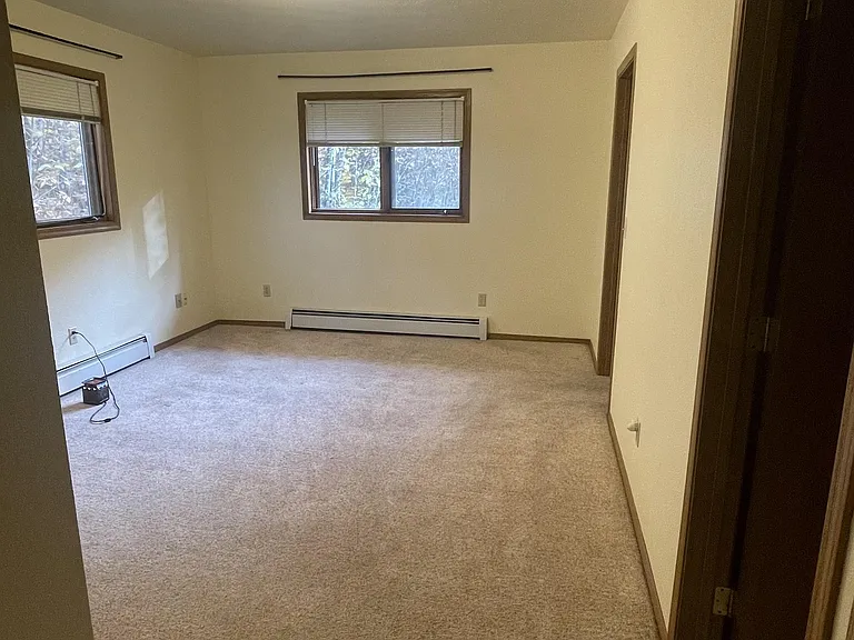 3411 W Wren St #2 — Photo 4