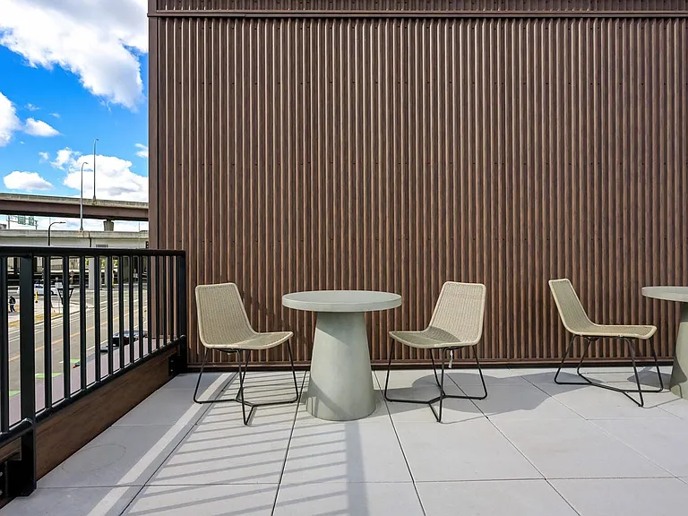 Shelby Commons — Photo 11