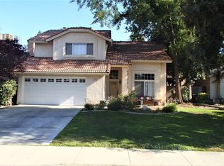 8705 Fox Run Dr, Bakersfield, CA 93312