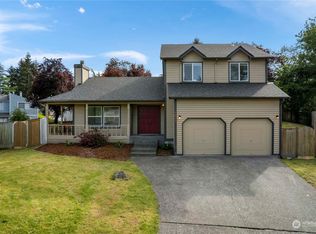 1617 SW 324th Pl, Federal Way, WA 98023