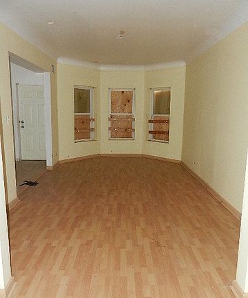 4th image of 1102 N Lawndale Ave