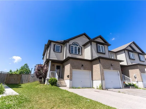 1319 Countrystone Dr, Kitchener, ON N2N 3R9