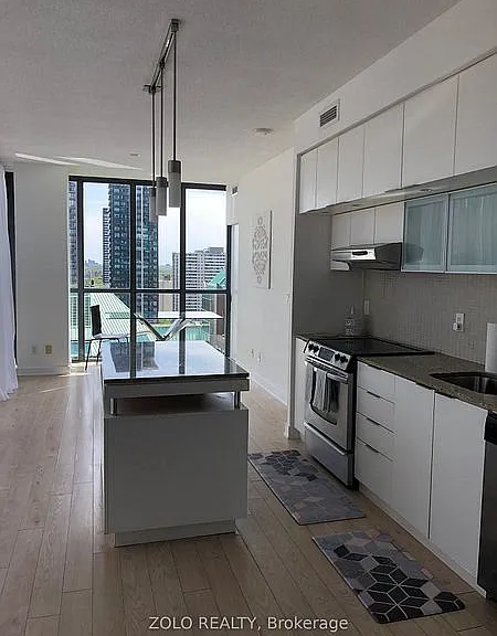 110 Charles St E #2008 — Photo 26