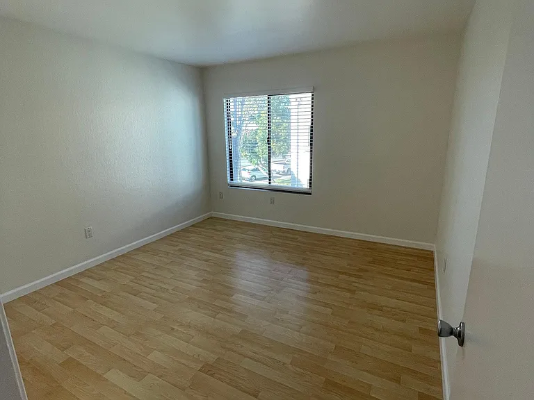 11145 Camino Ruiz #34 — Photo 10