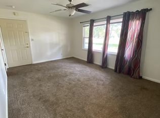 1103 11th Ave #5, Holdrege, NE 68949