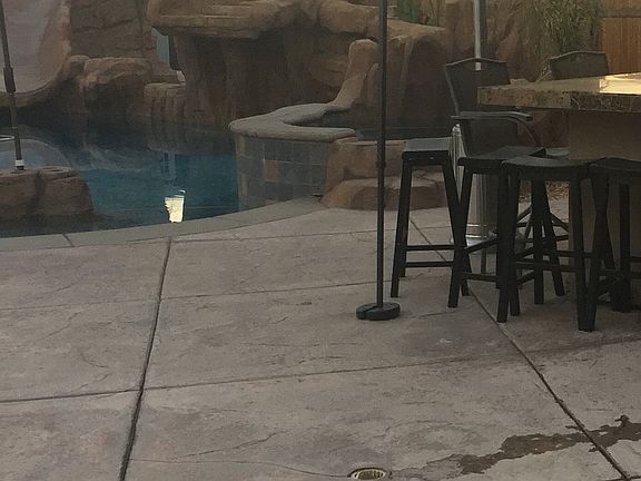2nd image of 25555 Timbertree Ct