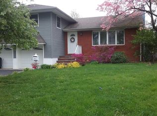 44 Elizabeth St, Oradell, NJ 07649