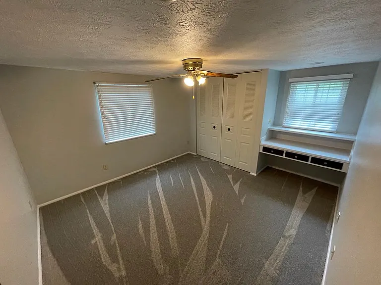 1651 Garry Dr — Photo 11